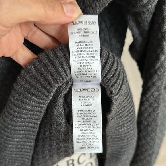 Cynthia Rowley sweater - Picture 6 of 6